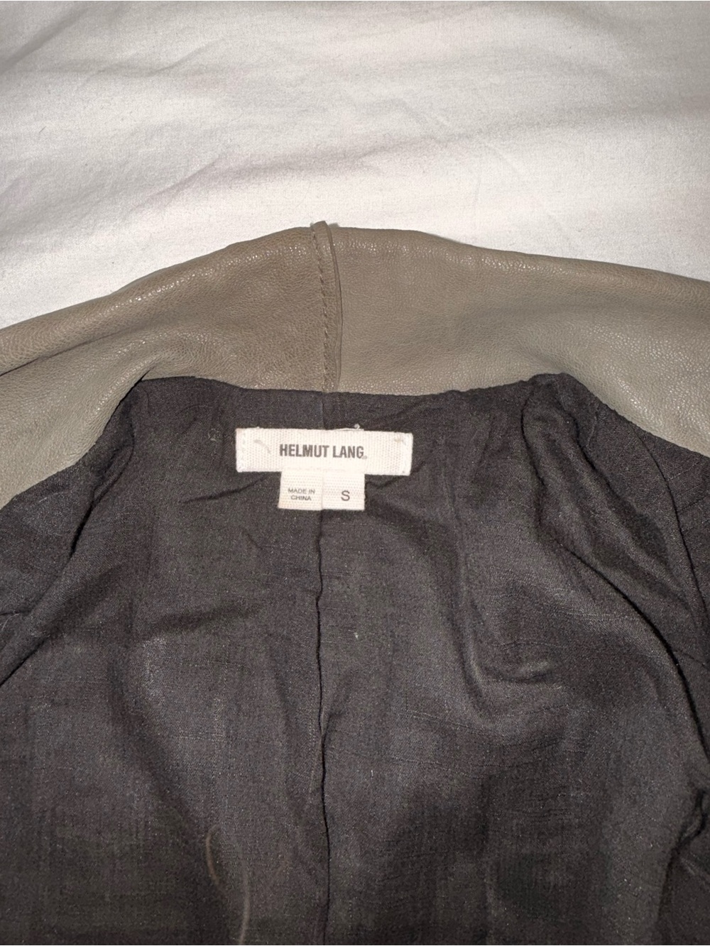 Beautiful Helmut Lang Olive Taupe Asymmetrical Draped Leather Jacket - Picture 4 of 13